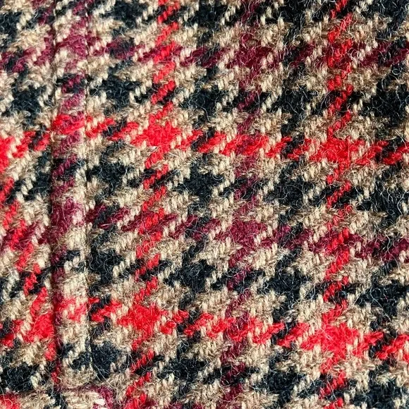 Red Houndstooth Blazer Wool Blend Crest Buttons Fully Lined Size 4 Talbots - Picture 4 of 10